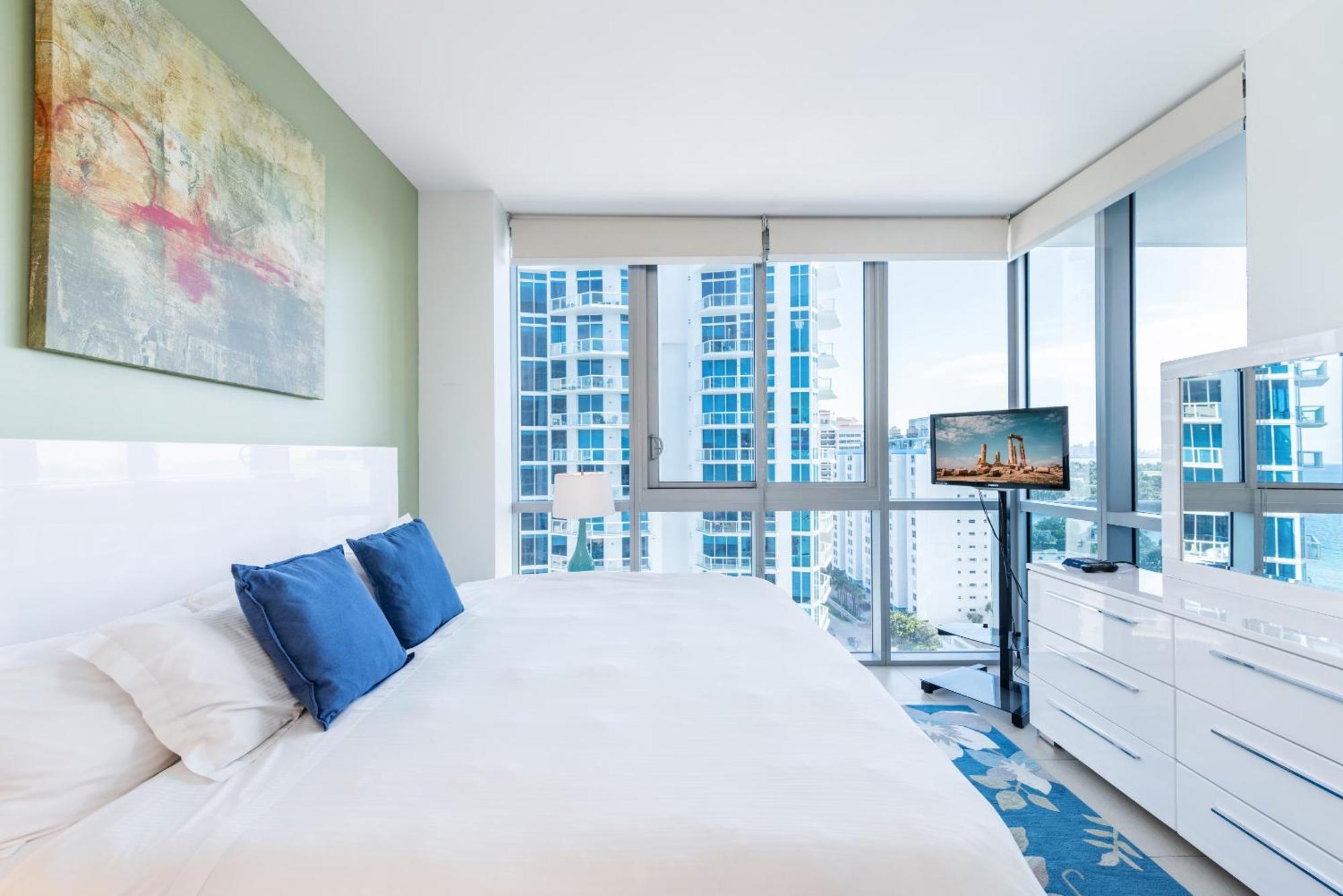 Bluebird Suites Monte Carlo Майами-Бич Номер фото