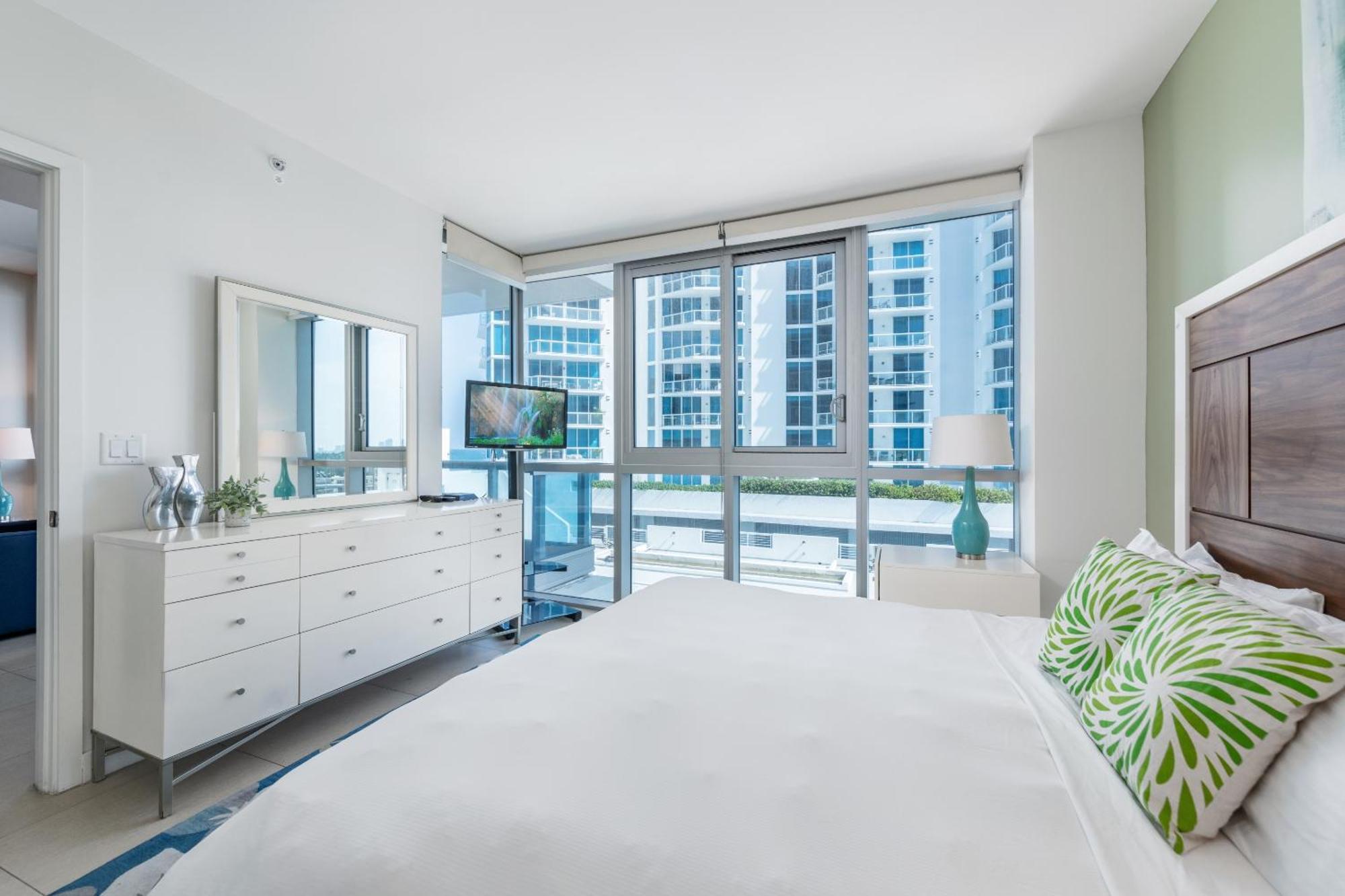 Bluebird Suites Monte Carlo Майами-Бич Номер фото